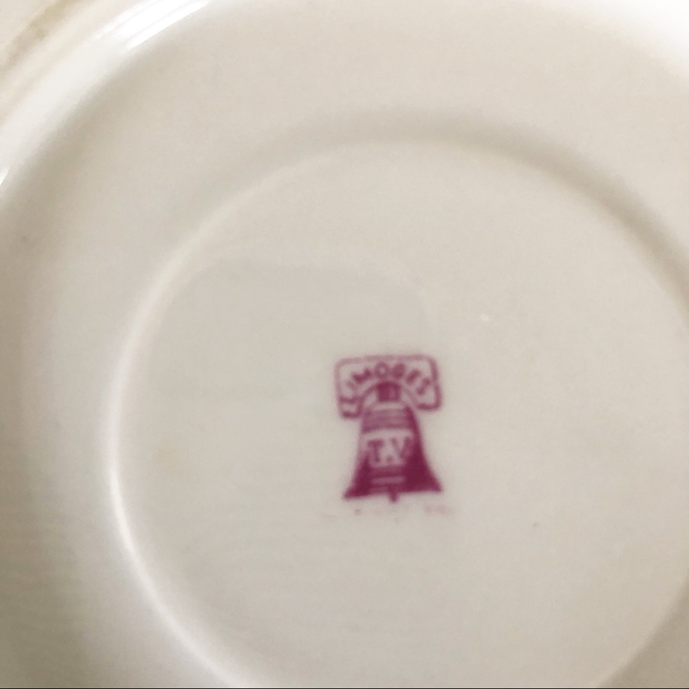 Pair of vintage T.V. Limoges teacup sets - Picture 4 of 8